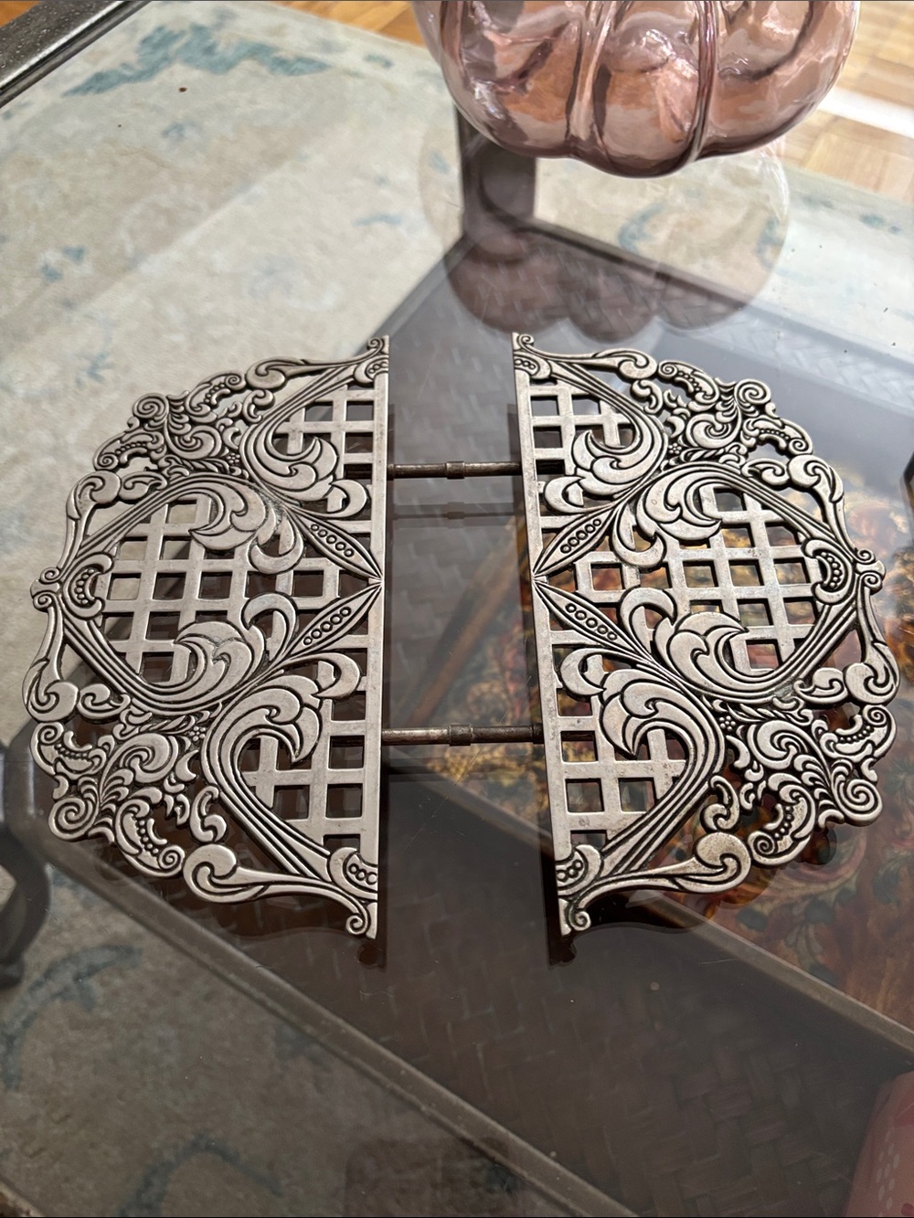Vintage Godinger 1993 expandable silver plated, hot Plate